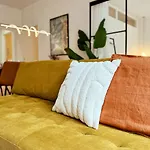 Luxury 3-bedroom On Beautiful Street Of Helsinki