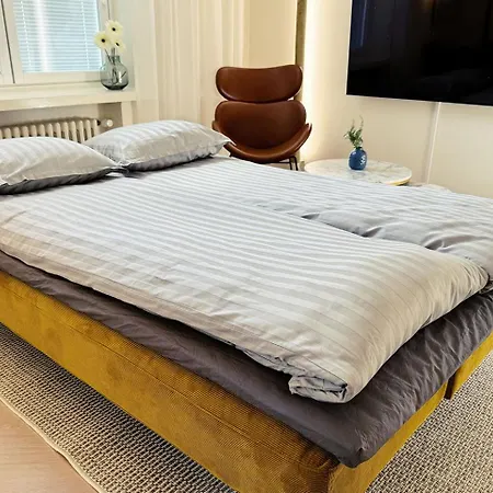 Luxury 3-bedroom On Beautiful Street Of