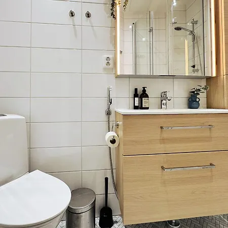 아파트 Luxury 3-bedroom On Beautiful Street Of