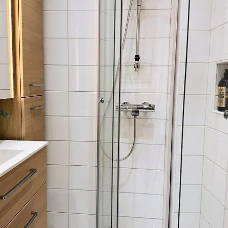 Luxury 3-bedroom On Beautiful Street Of 아파트 헬싱키