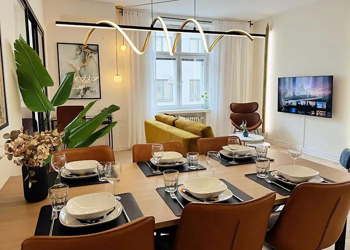 Luxury 3-bedroom On Beautiful Street Of * Ελσίνκι