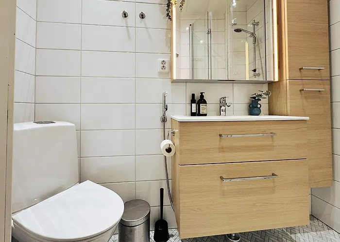 Διαμέρισμα Luxury 3-bedroom On Beautiful Street Of