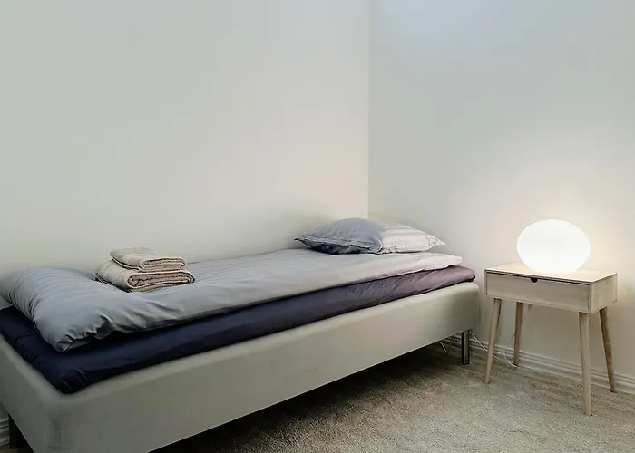 Luxury 3-bedroom On Beautiful Street Of Διαμέρισμα *