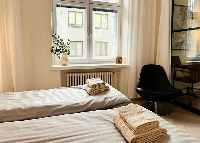 Διαμέρισμα Luxury 3-bedroom On Beautiful Street Of *