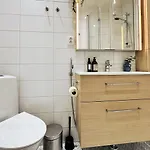 Apartman Luxury 3-bedroom On Beautiful Street Of